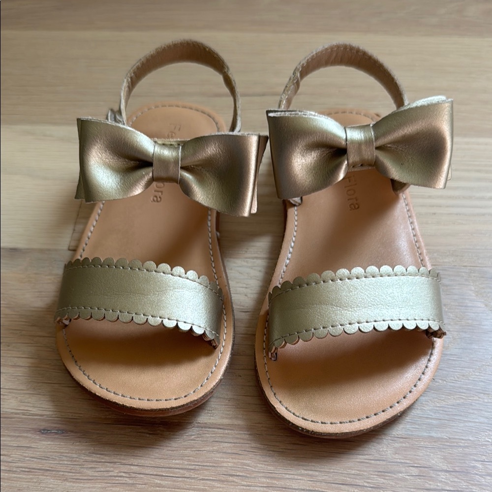 Felix & Flora Toddler Girls’ Gold Sandals with Bow - Size 9